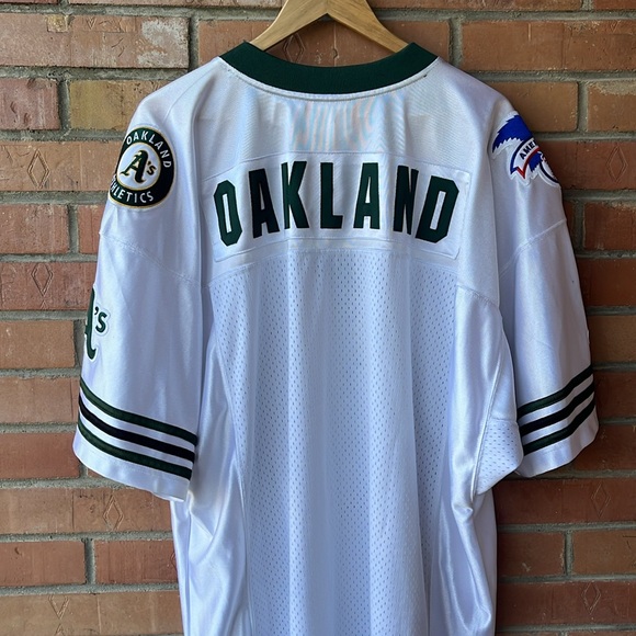Vintage Oakland A’s Jersey / MLB / 90s / Genuine Merchandise - Picture 8 of 8
